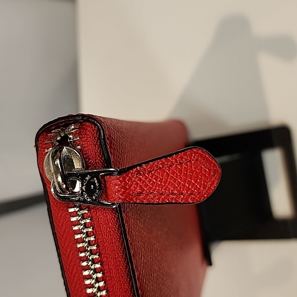 Coach Accordian Zip Wallet - Picture 7 of 9